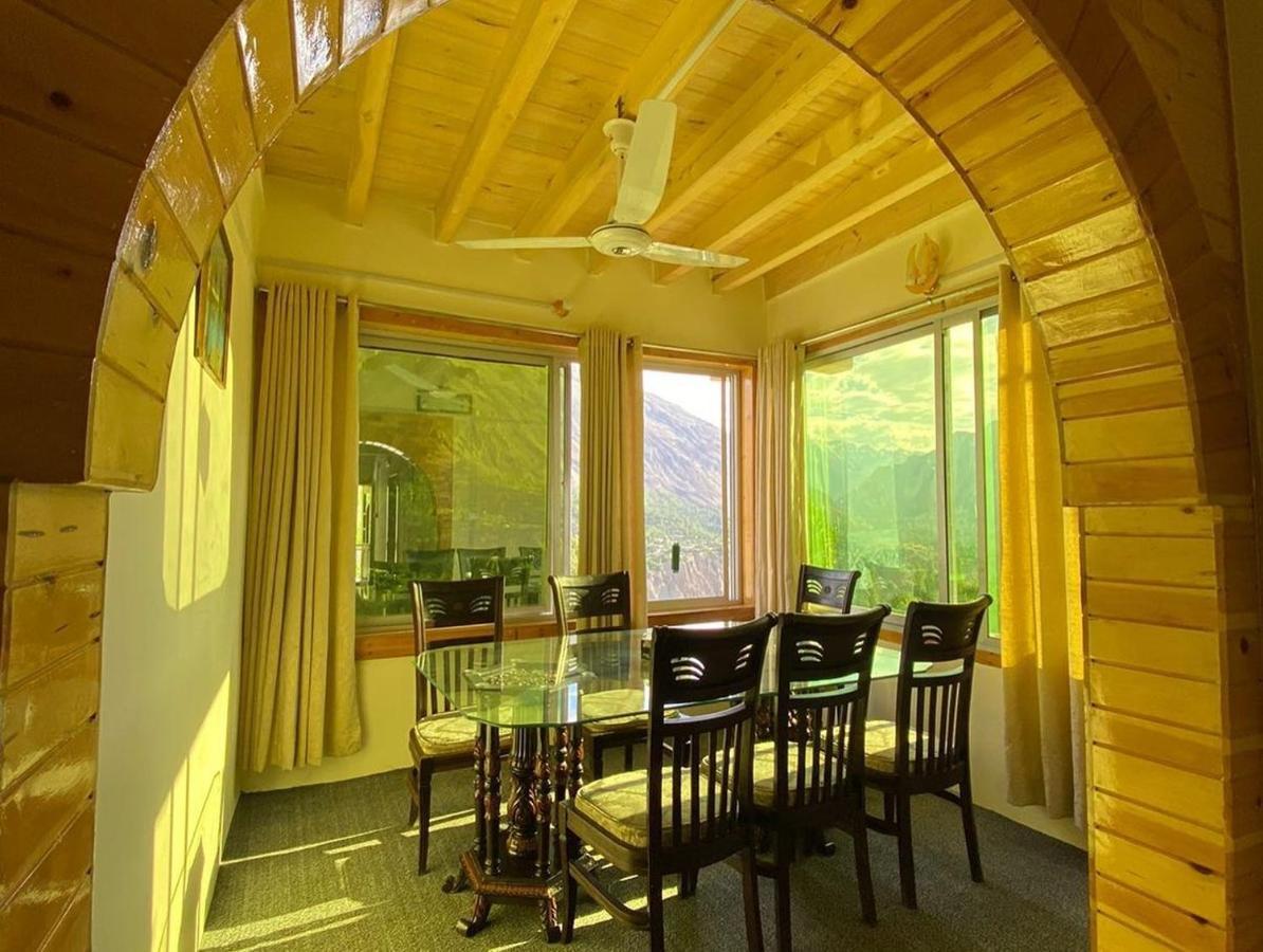 Hunza Lounge Hotel Karimabad  Exterior photo