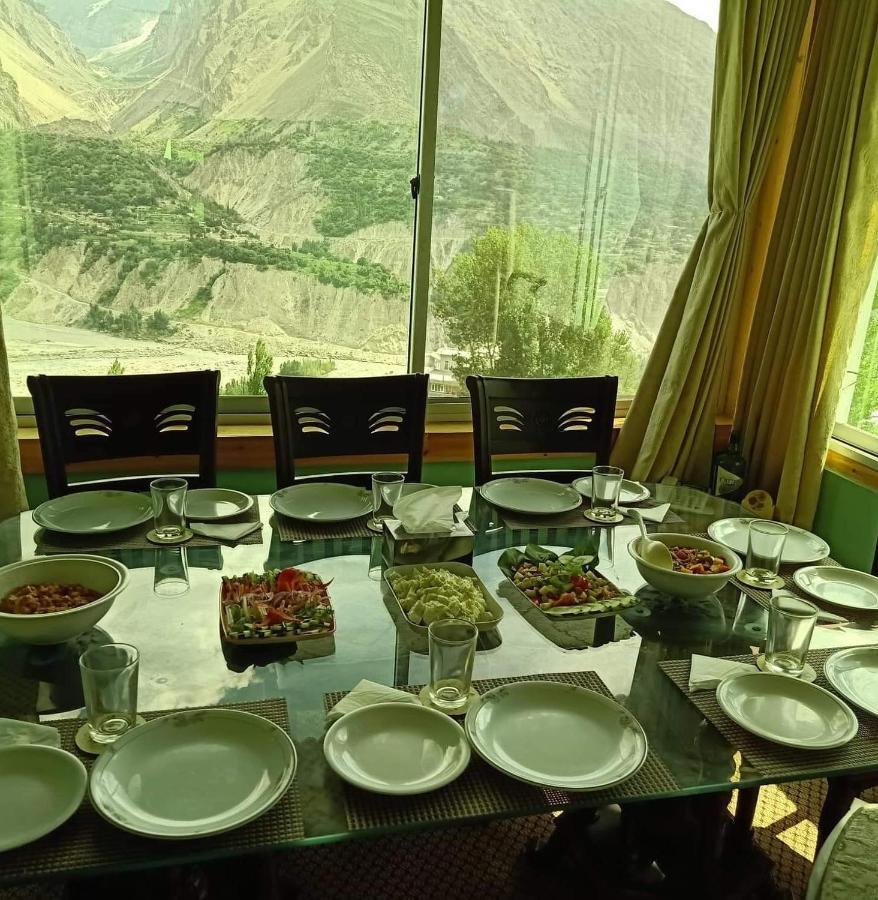 Hunza Lounge Hotel Karimabad  Exterior photo