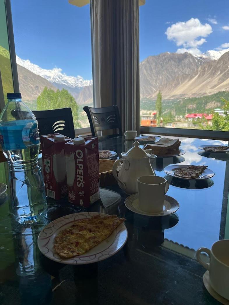 Hunza Lounge Hotel Karimabad  Exterior photo